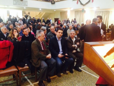 Με τον καθηγητή Συνταγματικού Δικαίου, Ν.Αλιβιζάτο (αριστερά), και τον βουλευτή του ΠΑΣΟΚ, Κ.Τριαντάφυλλο (κέντρο), σε εκδήλωση για την Κεντροαριστερά στον Πειραιά , 3/2/2014