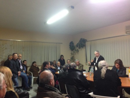 Ομιλία σε συζήτηση του ΠΑΣΟΚ Δήμου Διονύσου Αττικής στην Σταμάτα (δεξιά μου στη φωτό, η υφυπουργός Διοικητικής Μεταρρύθμισης, Εύη Χριστοφιλοπούλου), Μάρτιος 2014