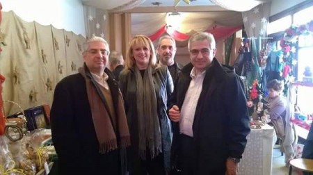 Στο Χατζηκυριάκειο Ιδρυμα Πειραι ά, στο πλαίσιο μιας συλλογικής πρωτοβουλίας αλληλεγγύης, ενόψει Γιορτών, με πολλούς φίλους, συναγωνιστές και συντρόφου20/12/15ς