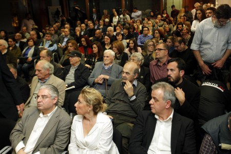 Στην εκδήλωση για παρουσίαση του βιβλίου της δημοσιογράφου, Αλίκης Χατζή, "Λεωνίδας Κύρκος: Η τελευταία μάχη" - εκδόσεις Επίκεντρο, αίθουσα ΕΣΗΕΑ, Αθήνα 16/2/16 